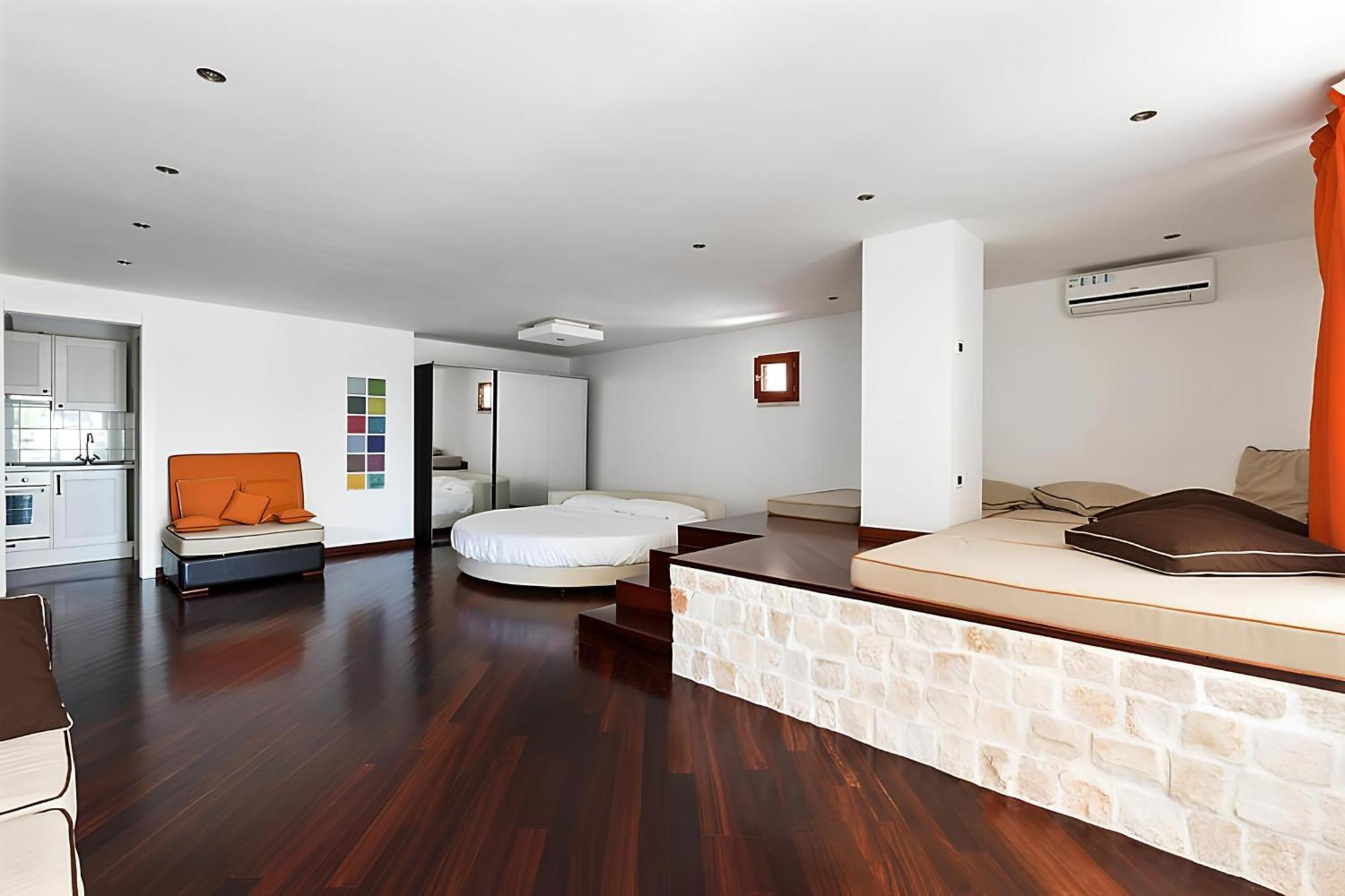 Villa Iside 孔韦尔萨诺 外观 照片